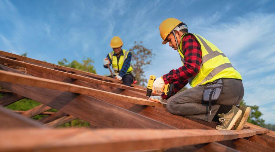 Professional Flat Roofing Installation services in Suring, WI